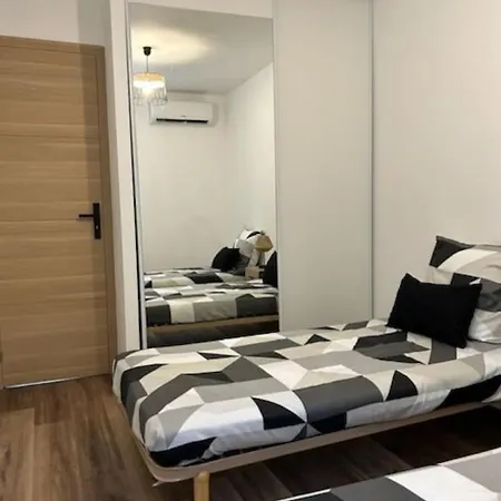 Appartement Jacuzzi Narbonne Buitenkant foto