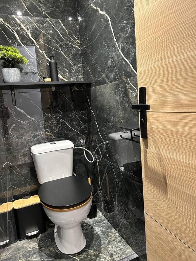 Apartment Jacuzzi Narbonne